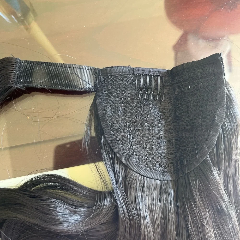 Feshfen 16” LONG Ponytail Wrap - New